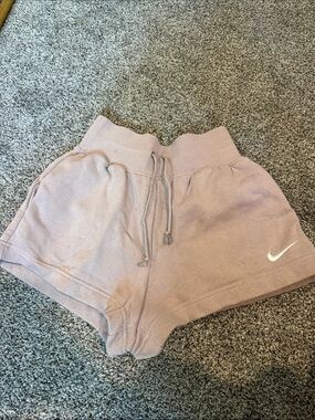 Nike High-Waist cotton shorts